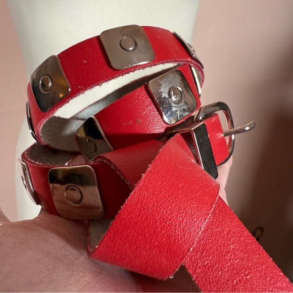 Vintage 1980’s red Leather Southwestern silver Concho skinny Retro belt Froneza main image 5